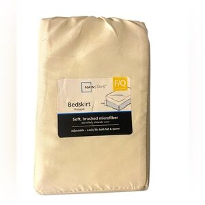 Mainstays NIB Full Queen Bedskirt Fresh Ivory Color
